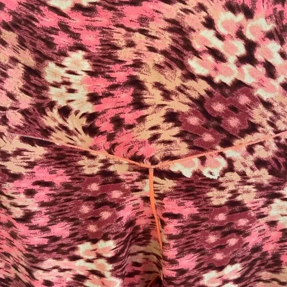 Aerie Offline Pink Real Me Extra Hold Hi-Rise 7/8 Pink floral leggings Large - Picture 4 of 6